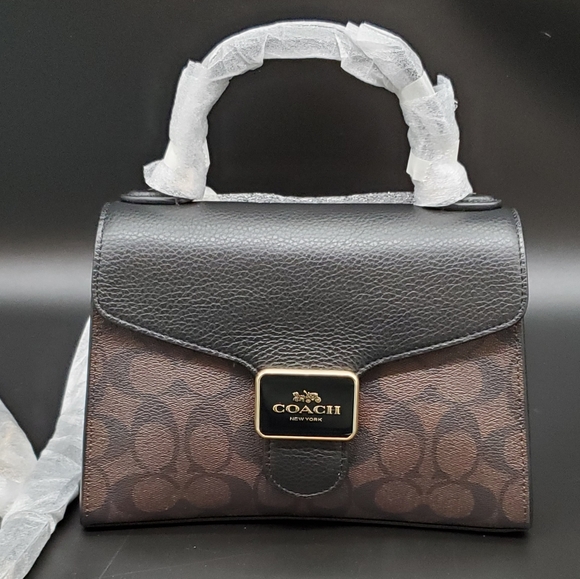 👜Coach Pepper Satchel In Signature Canvas
